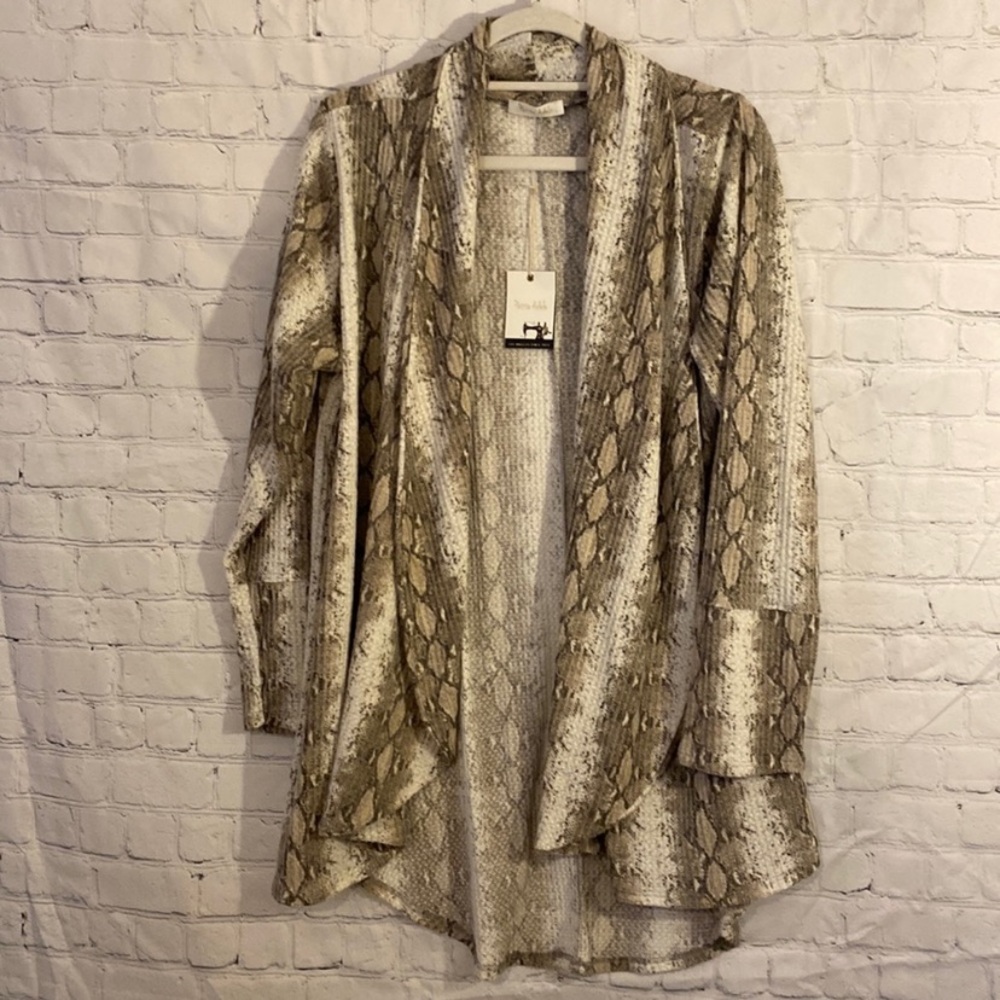 Petite Adele hi low open cardigan